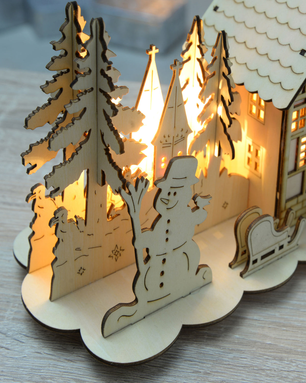Pre-Lit Wooden House and Reindeer Scene, 28 cm