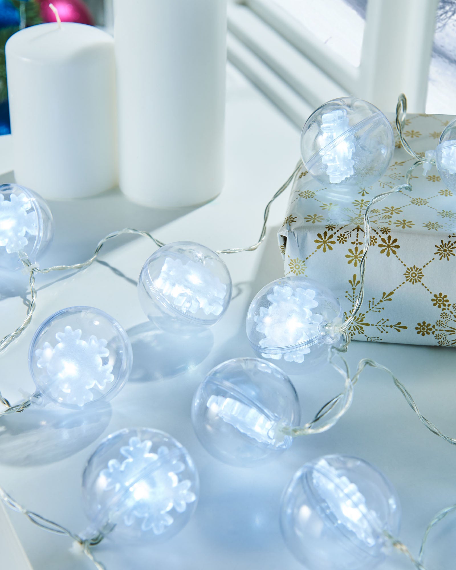 10 Snowflake Bauble LED String Lights, White, 1.8 m