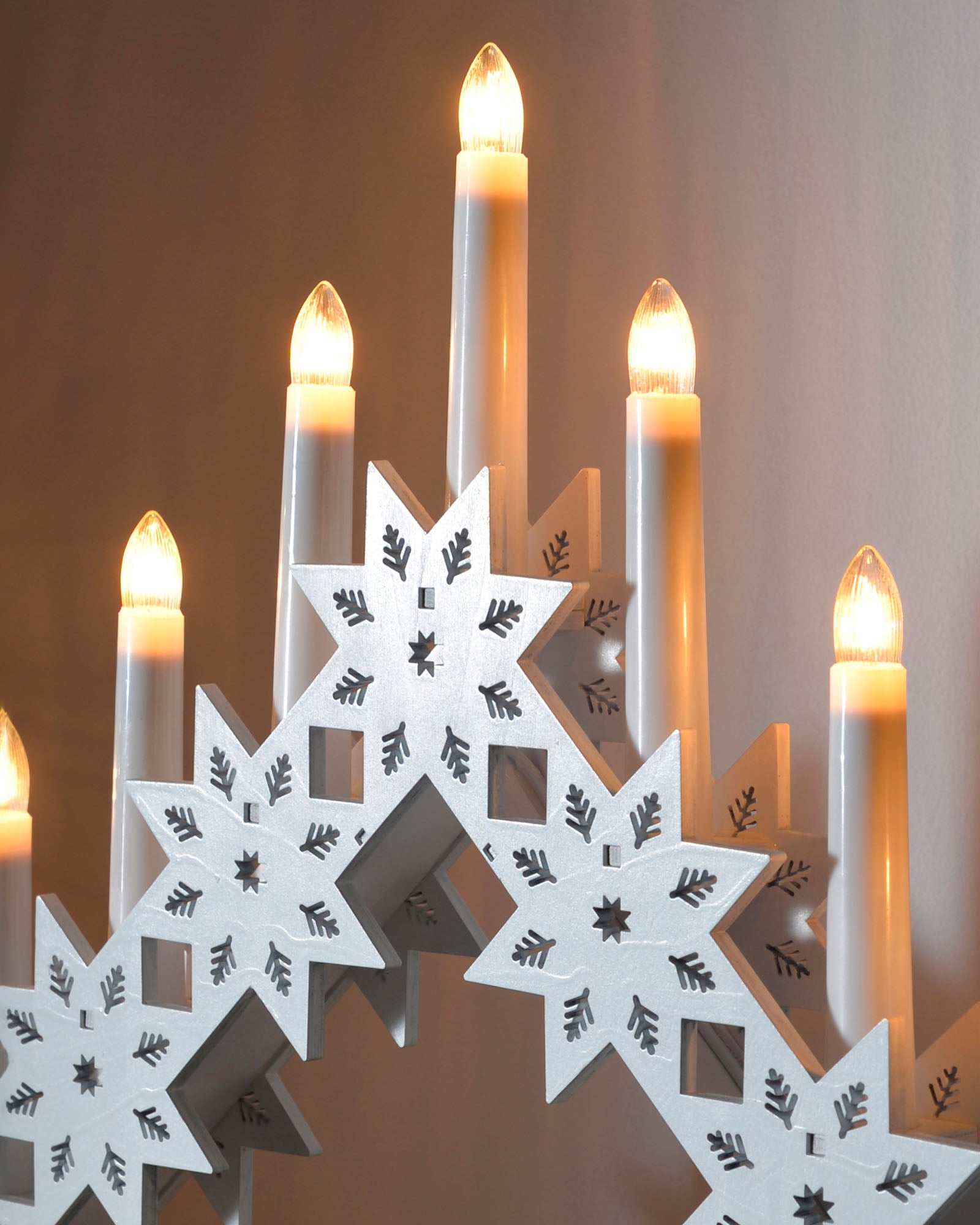 White christmas 2024 candle bridge