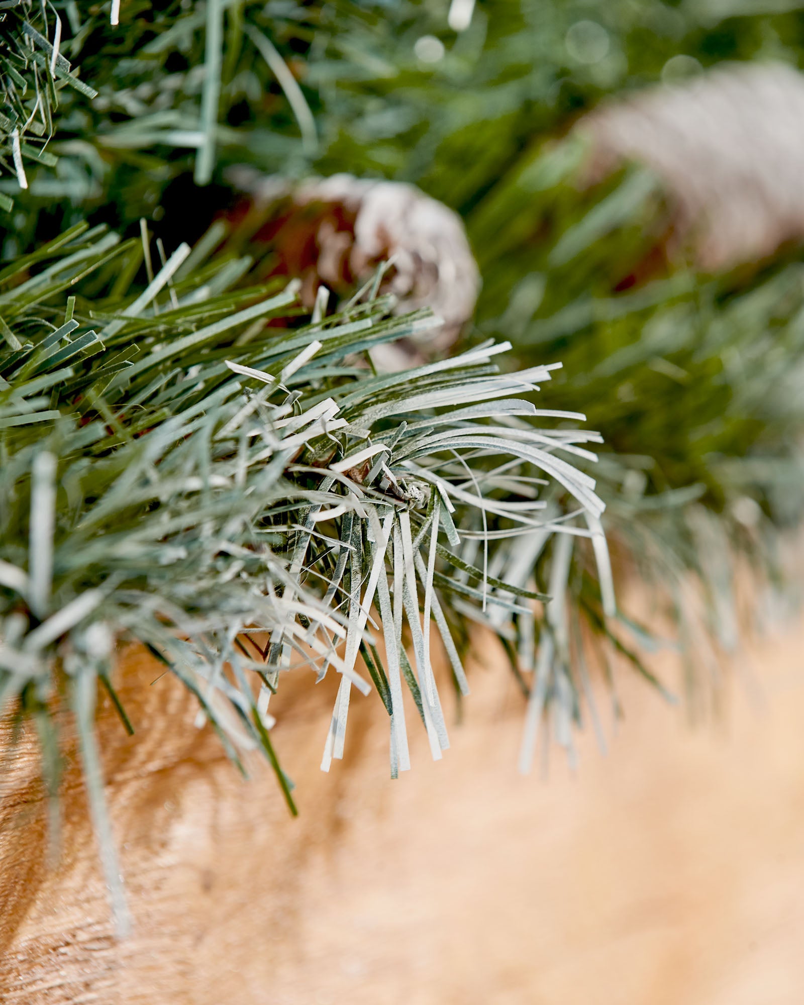 Pre-Decorated Frosted Scandinavian Blue Spruce Garland, 9 ft