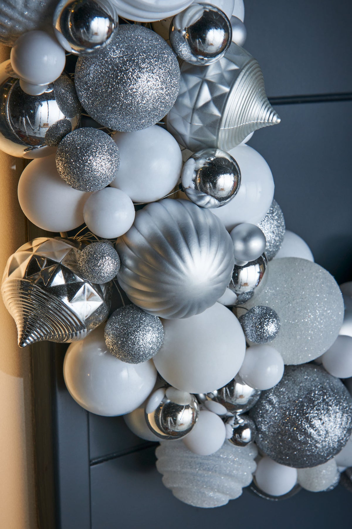 Moonbeam Bauble Wreath, 60 cm
